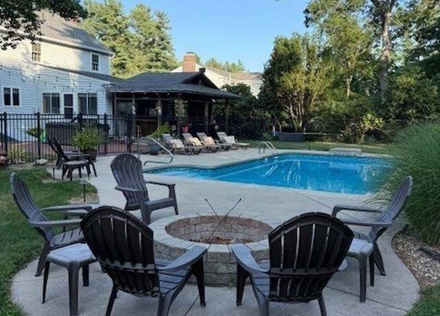 Property at 98 Sherwood Ln, Raynham, MA 02767, 4 beds, 2.5 baths