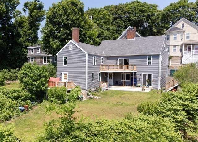Property at 126 Summer St, Plymouth, MA 02360, 6 beds, 3 baths