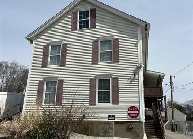 Property at 6 Milton St, Worcester, MA 01605, 28 beds, 12 baths