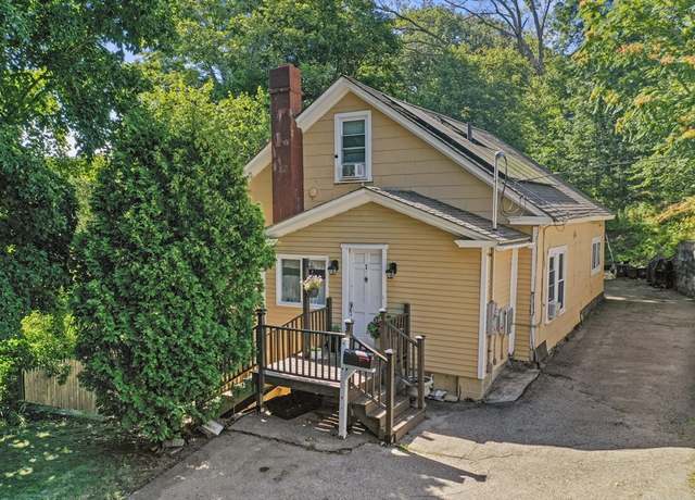 Property at 1 Wigwam Hill Dr, Worcester, MA 01605, 4 beds, 1 bath