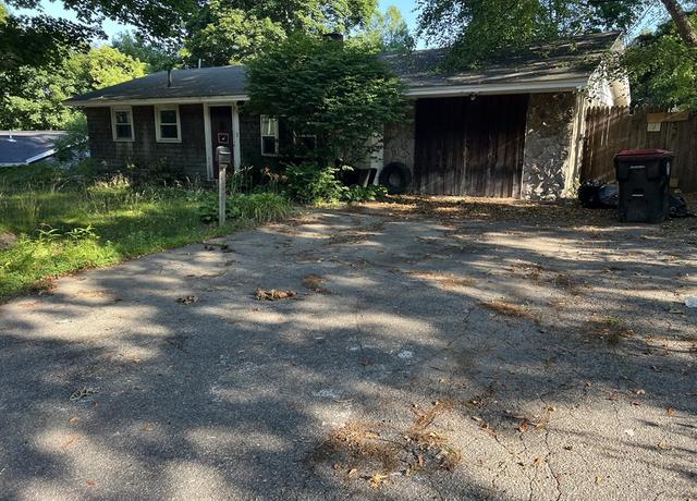 Property at 54 Mildred Rd, Brockton, MA 02302, 3 beds, 1 bath
