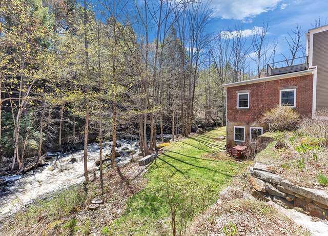 Property at 374 Union St #102, Peterborough, NH 03458, 2 beds, 2 baths