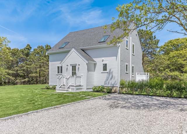 Property at 61 Dodgers Hole Rd, Edgartown, MA 02539, 3 beds, 2 baths