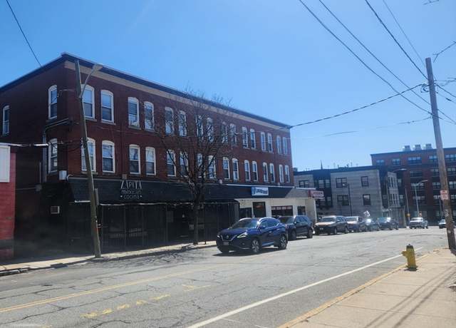 Property at 15-25 Lunenburg St, Fitchburg, MA 01420, 15 beds, 13.5 baths