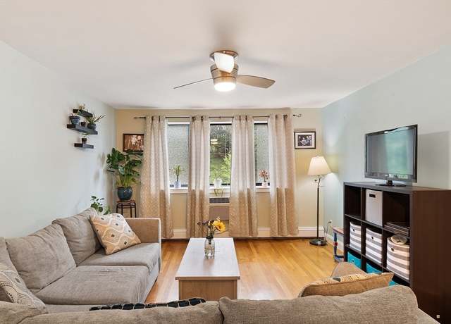 Property at 44 Lafayette #401, Chelsea, MA 02150, 2 beds, 1 bath