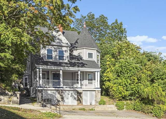 Property at 283 Broadway, Methuen, MA 01844, 5 beds, 3.5 baths