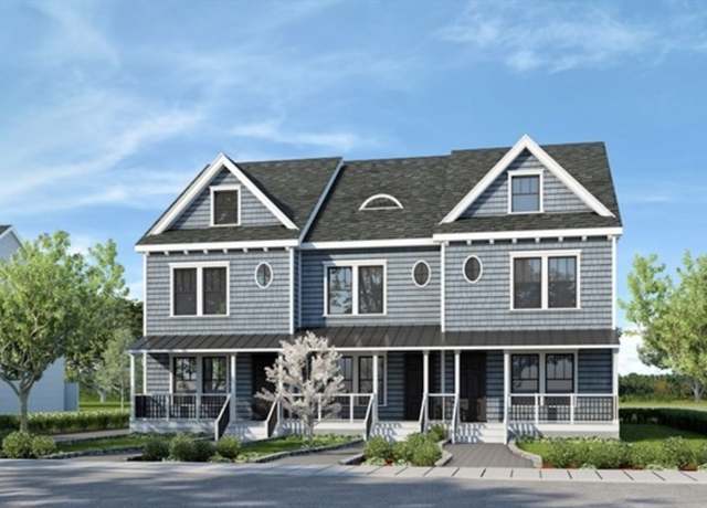 Property at 158 Swanton St #158, Winchester, MA 01890, 3 beds, 3.5 baths
