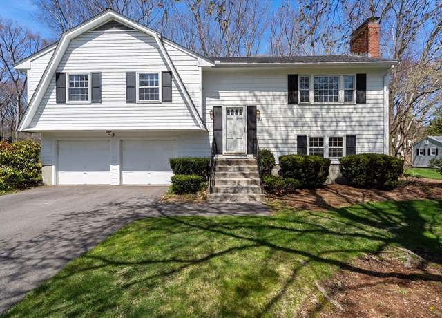 Property at 22 Blackberry Ln, Framingham, MA 01701, 3 beds, 2.5 baths