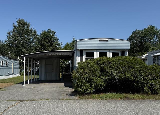 Property at 164 Mason Ave #164, Chelmsford, MA 01824, 2 beds, 1 bath