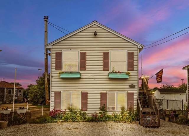 Property at 34 Cable Ave, Salisbury, MA 01952, 3 beds, 1.5 baths