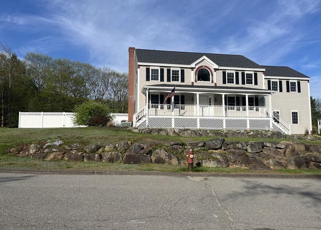 Property at 34 Liberty Ln, Ashburnham, MA 01430, 5 beds, 2.5 baths