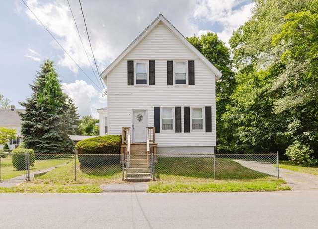 Property at 4 Chase St, Taunton, MA 02780, 3 beds, 1 bath