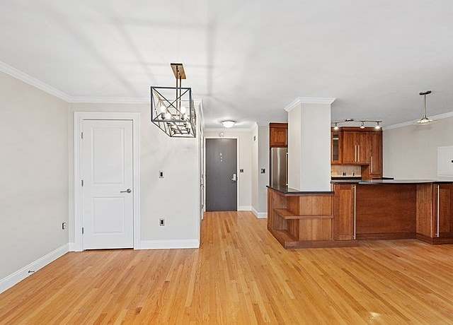 Property at 60 Longwood Ave #301, Brookline, MA 02446, 1 bed, 1 bath