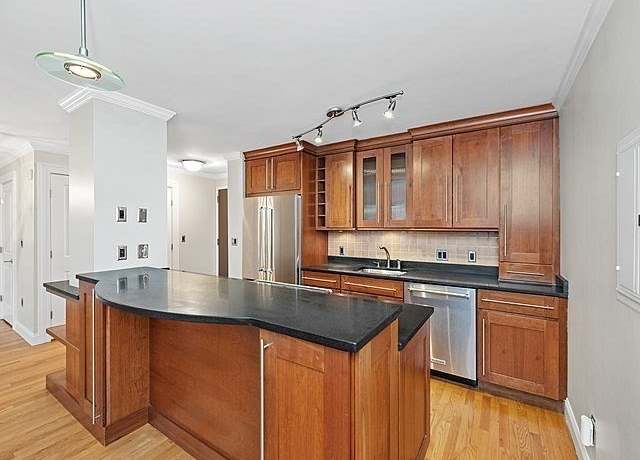 Property at 60 Longwood Ave #301, Brookline, MA 02446, 1 bed, 1 bath