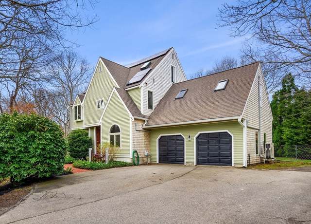 Property at 16 Ellisville Rd, Plymouth, MA 02360, 5 beds, 3.5 baths