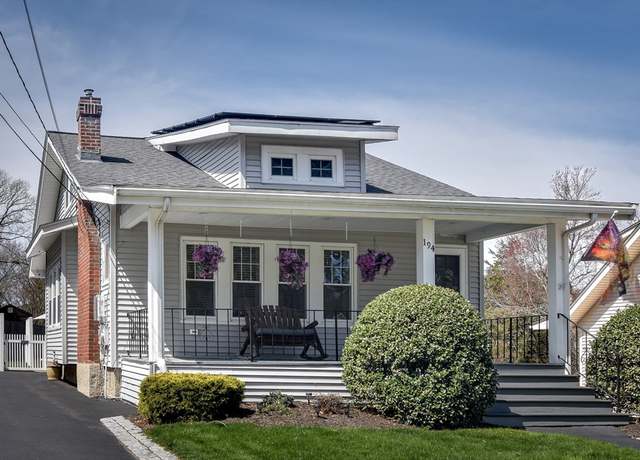 Property at 194 Beacon St, Framingham, MA 01701, 3 beds, 2 baths