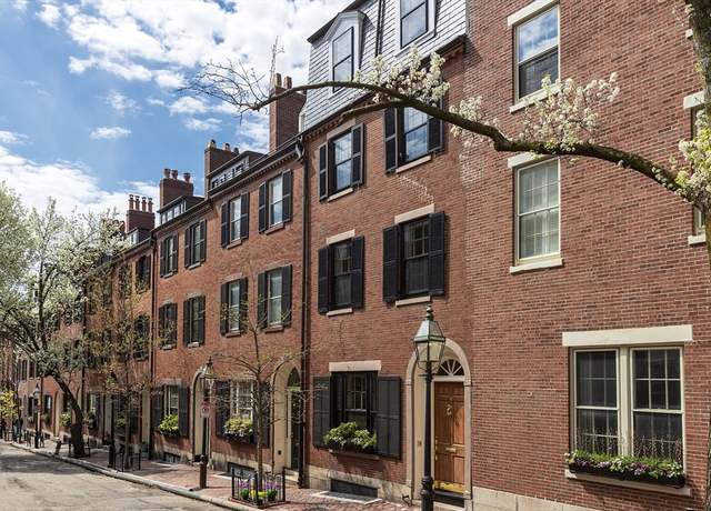 Property at 16 W Cedar St, Boston, MA 02108, 4 beds, 4.5 baths