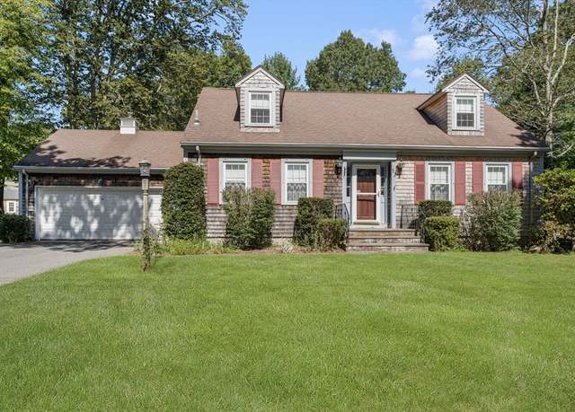 Property at 53 Eleanor St, Dartmouth, MA 02747, 3 beds, 2.5 baths