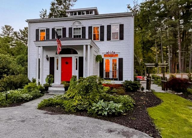 Property at 249 High St, Duxbury, MA 02332, 3 beds, 2 baths
