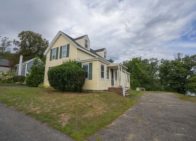 Property at 15 Beacon St, Amesbury, MA 01913, 2 beds, 1 bath
