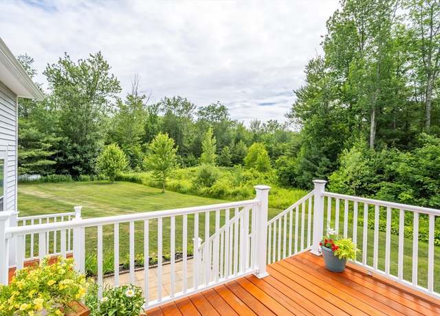 Property at 211 Barre Paxton Rd #6, Rutland, MA 01543, 2 beds, 2.5 baths
