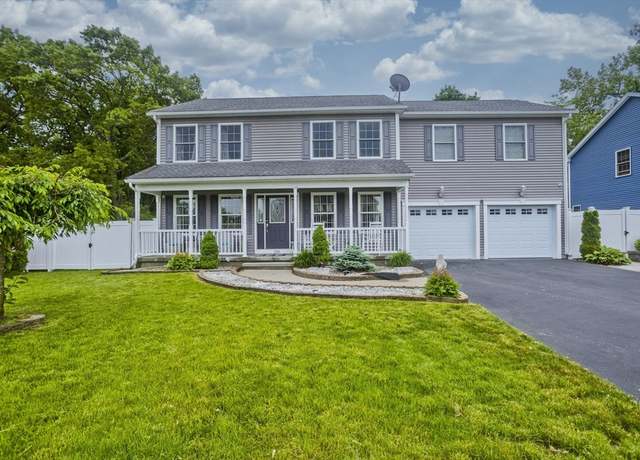 Property at 210 Naismith, Springfield, MA 01104, 4 beds, 2.5 baths