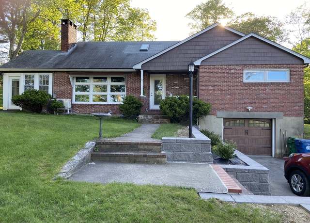 Property at 94 Center St, Burlington, MA 01803, 4 beds, 1 bath