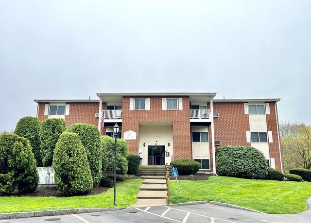 Property at 22 Dailey St Unit F, Attleboro, MA 02703, 2 beds, 1 bath