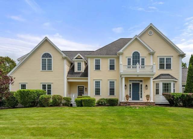 Property at 33 Garrett Rd, North Attleboro, MA 02760, 4 beds, 2.5 baths