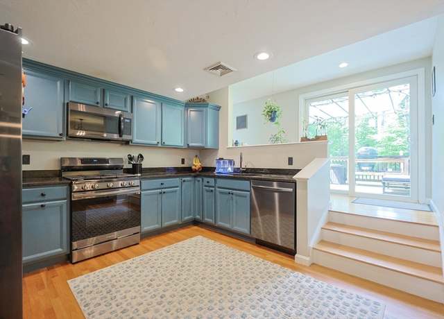 Property at 331 Bay Rd, Easton, MA 02356, 3 beds, 3 baths