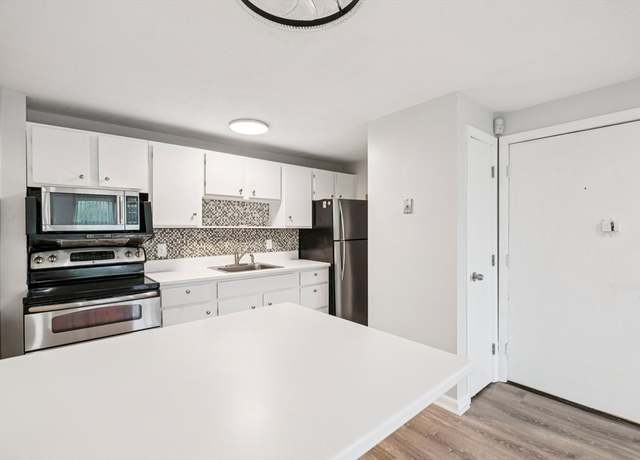 Property at 770 Cummins Hwy #22, Boston, MA 02126, 2 beds, 1 bath