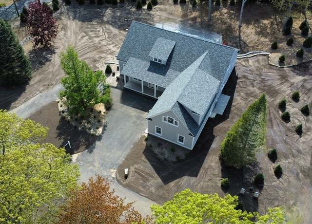 Property at 8 Monomoy Ln, Orleans, MA 02653, 4 beds, 3.5 baths