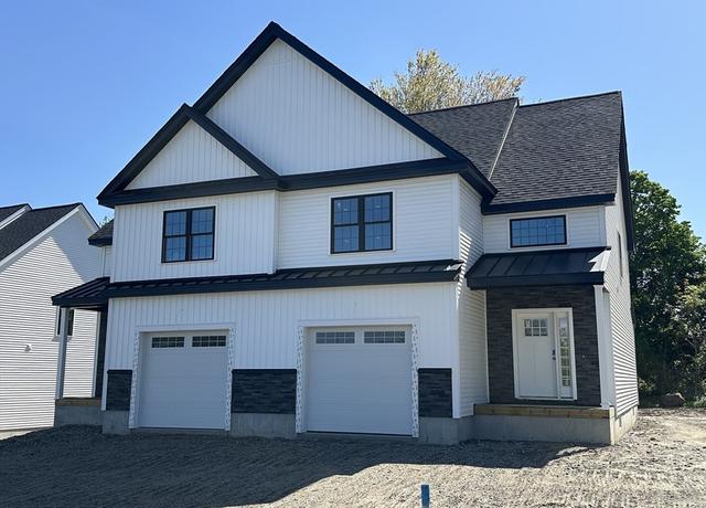 Property at 3 Leo's Way #1, Sterling, MA 01564, 2 beds, 2.5 baths