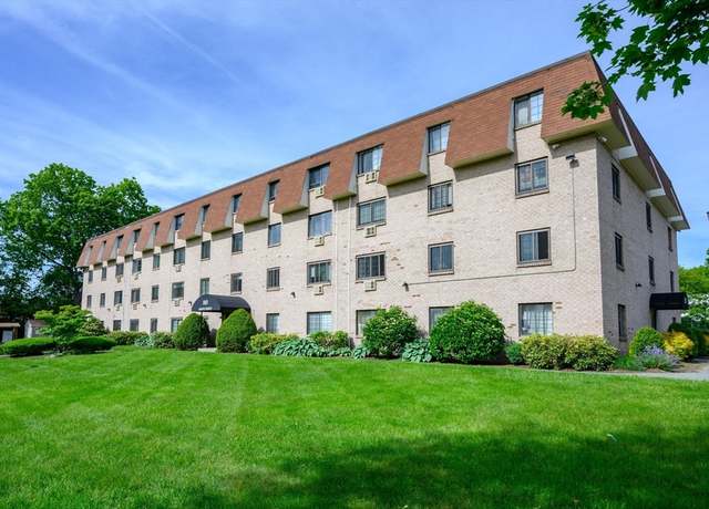 Property at 103 Grove St #346, Rockland, MA 02370, 1 bed, 1 bath