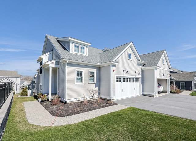 Property at 13 Birkdale Ln #13, Hopkinton, MA 01748, 2 beds, 2.5 baths