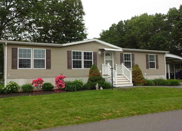 Property at 73 Hillview Dr, West Springfield, MA 01089, 3 beds, 2 baths