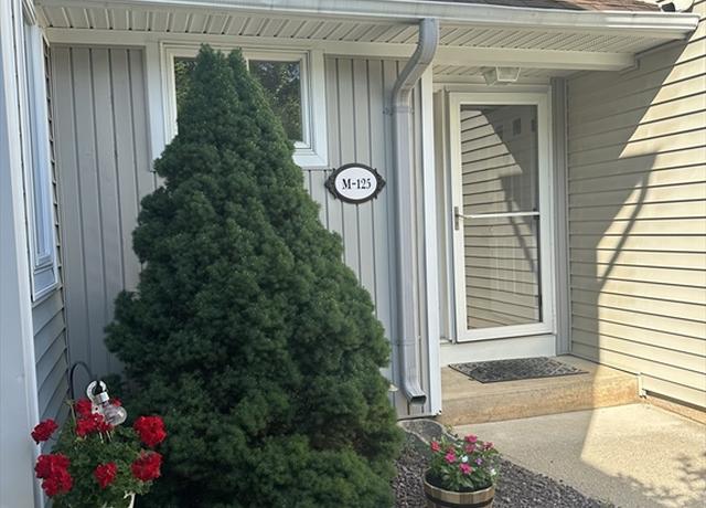 Property at 2205 Boston Rd Unit M125, Wilbraham, MA 01095, 2 beds, 2 baths
