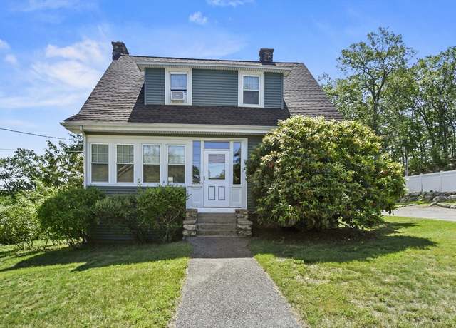 Property at 52 Tremont St, Woburn, MA 01801, 3 beds, 1 bath