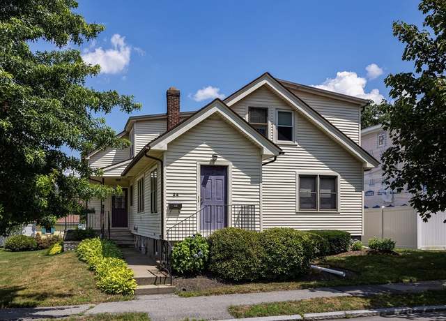 Property at 24 Puritan Ave, Worcester, MA 01604, 5 beds, 3.5 baths