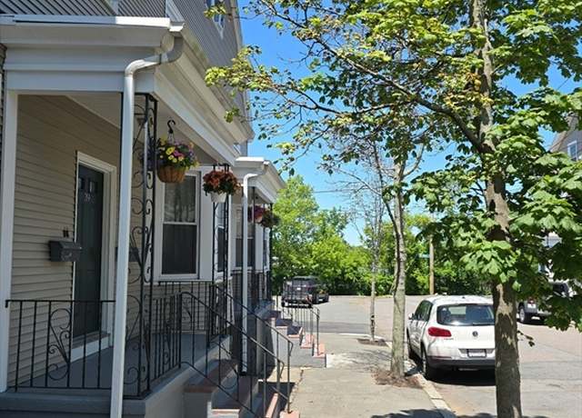 Property at 37 Northey Unit B, Salem, MA 01970, 3 beds, 1 bath