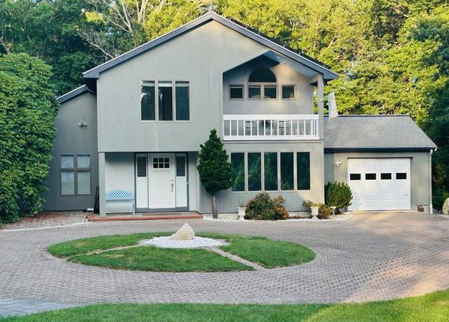 Property at 2 Fallon Dr, Westport, MA 02790, 3 beds, 2 baths
