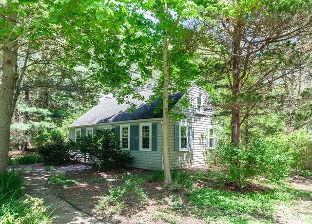 Property at 1020 Osterville West Barnstable, Barnstable, MA 02648, 2 beds, 1 bath