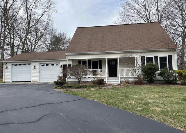 Property at 947 Pine St, Seekonk, MA 02771, 3 beds, 2 baths