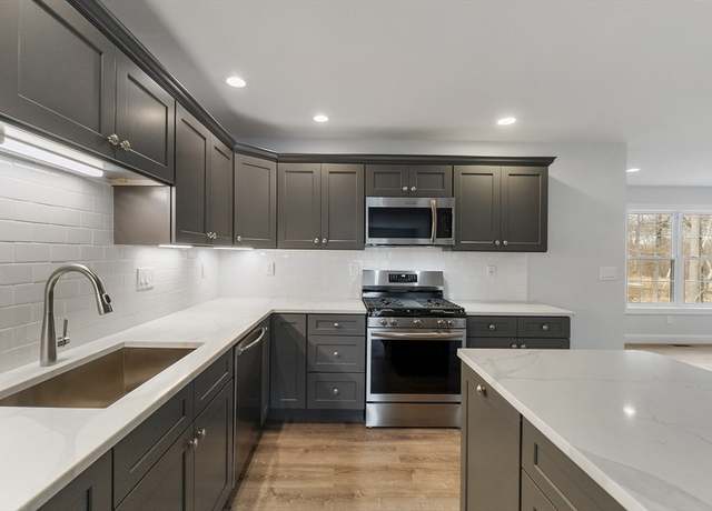 Property at 4 Sabrina Way Unit C, Agawam, MA 01001, 4 beds, 3 baths