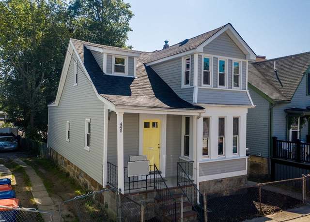 Property at 440 Purchase St, New Bedford, MA 02740, 4 beds, 1 bath