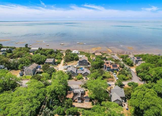 Property at 118 Bay Rd, Eastham, MA 02642, 3 beds, 1 bath