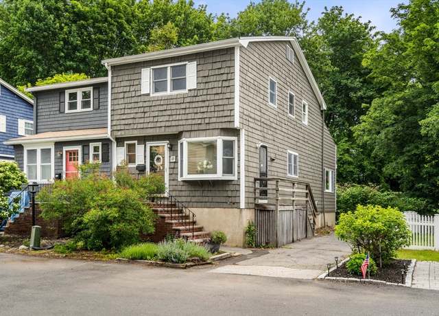 Property at 18 Lincoln Park, Marblehead, MA 01945, 3 beds, 1.5 baths