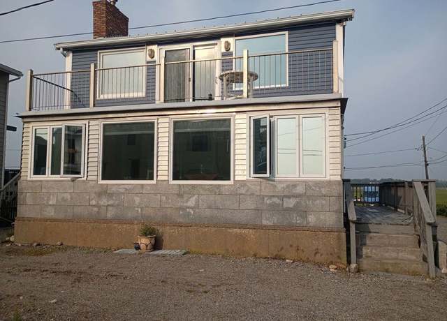 Property at 6 Tilden Ave, Scituate, MA 02066, 2 beds, 1.5 baths