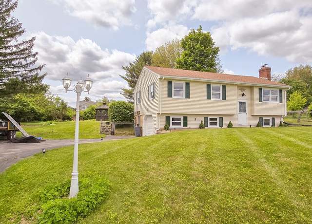 Property at 264 Dresser Hill Rd, Dudley, MA 01571, 3 beds, 1 bath