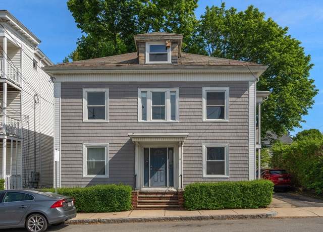 Property at 14 Forest Ave, Salem, MA 01970, 6 beds, 2 baths